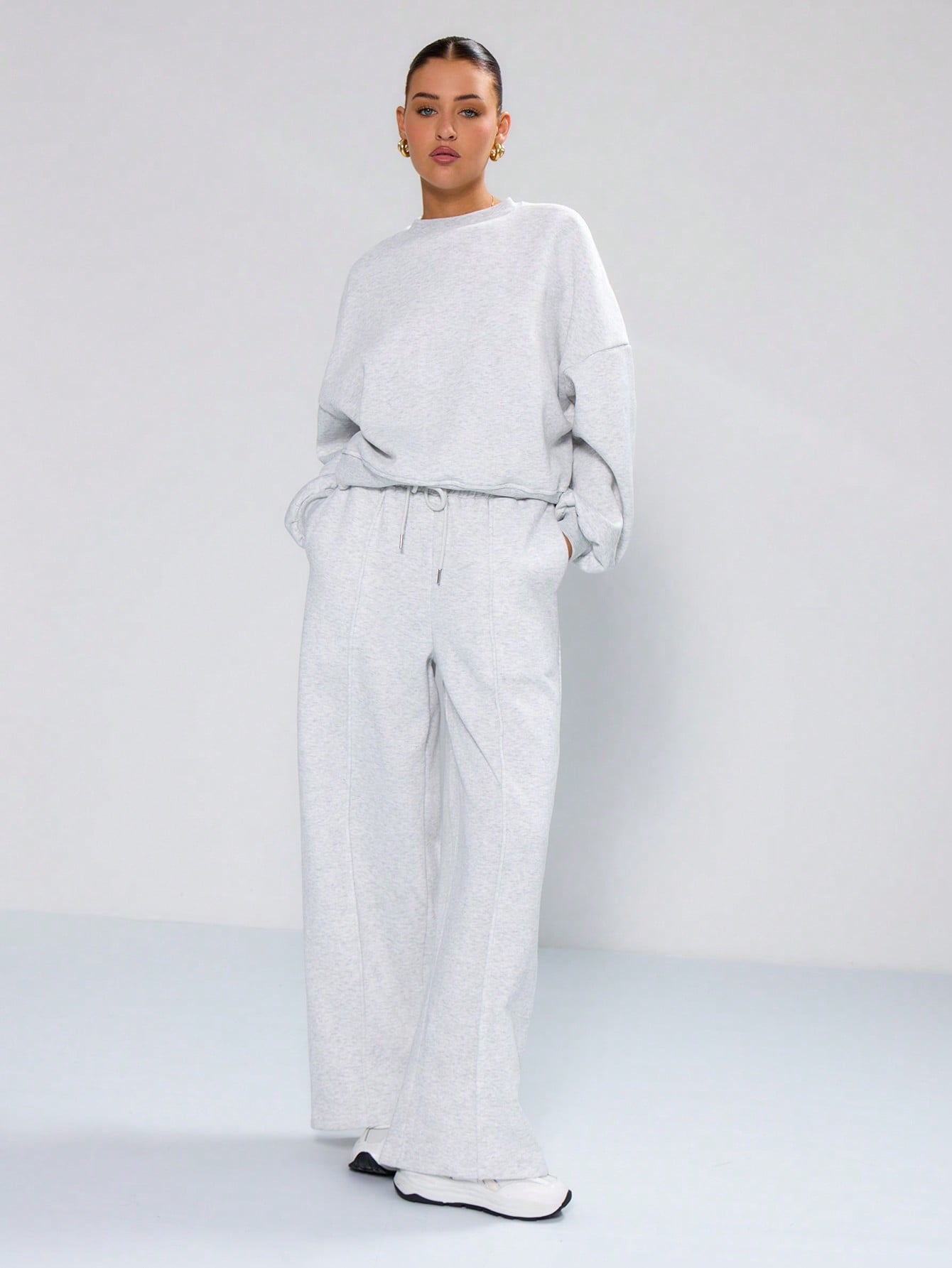 Oversized Boxy Cropped Sweat