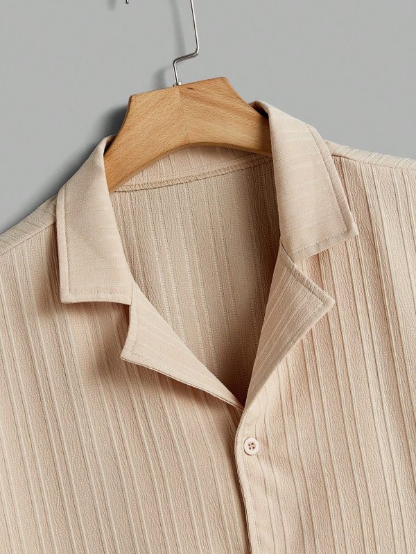 Men's Striped TexturedCollar Short Sleeve Shirt