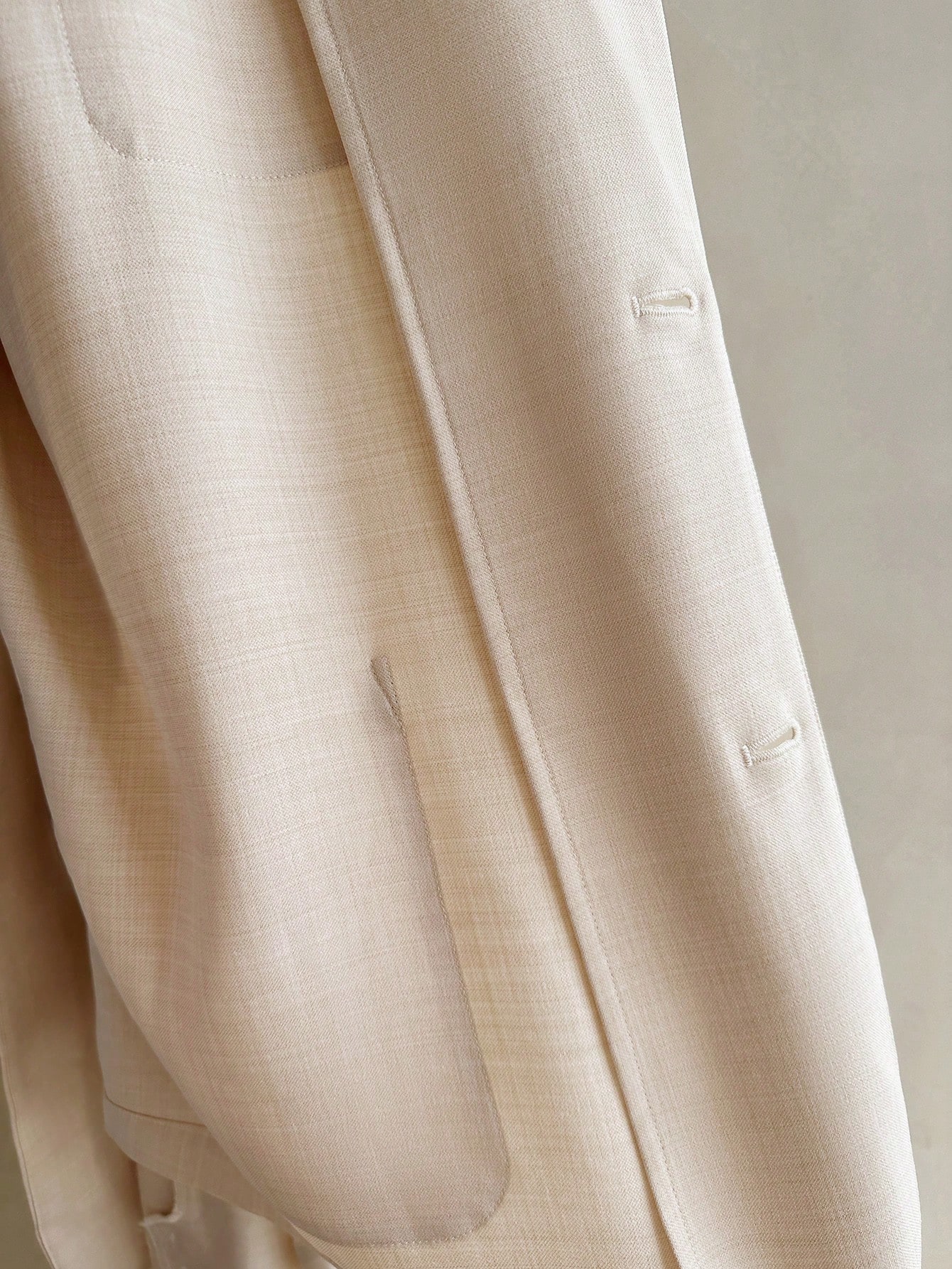 Men Solid Lapel Neck Blazer For Dailywear