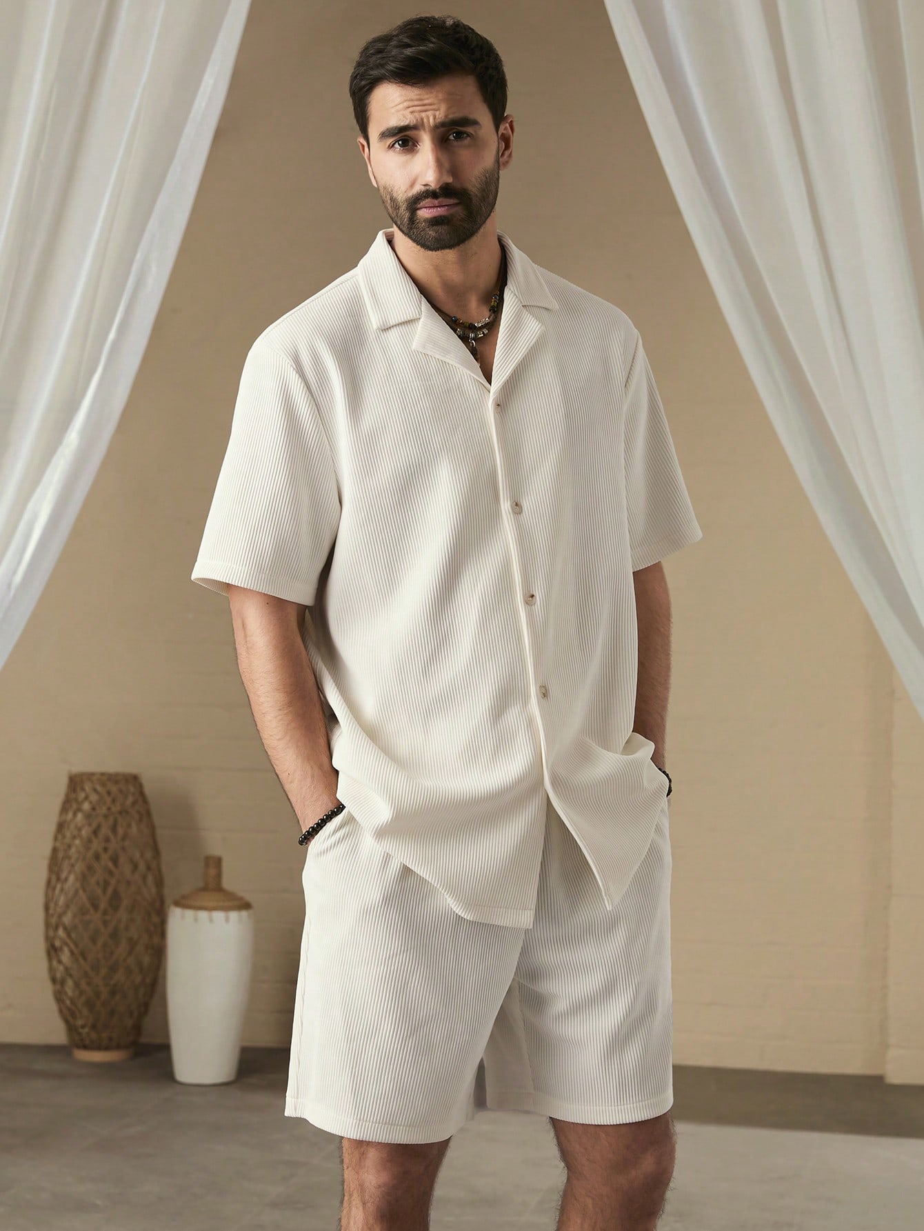 Men Simple Solid Color Short Sleeve Shirt And Shorts Set