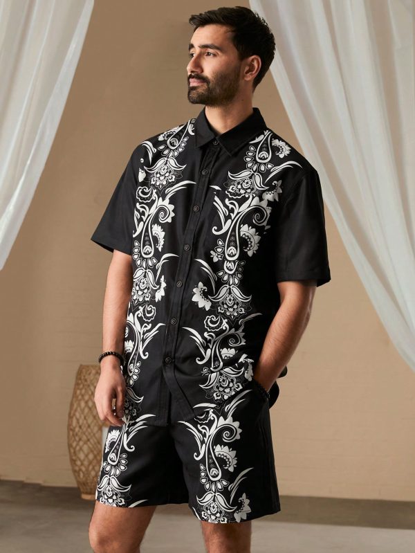 Men Printed Short Sleeve Shirt With Lapel And Front Buttons, Matched With Pocket Shorts, Summer Casual Outfits