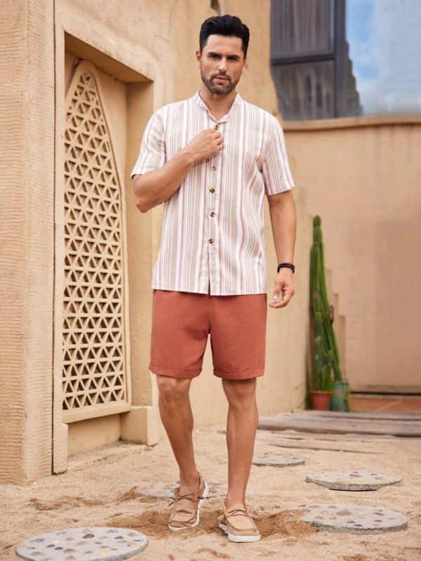 2pcs Men's Button-Down Short Sleeve Striped Shirt Top And Pocket Casual Shorts Set