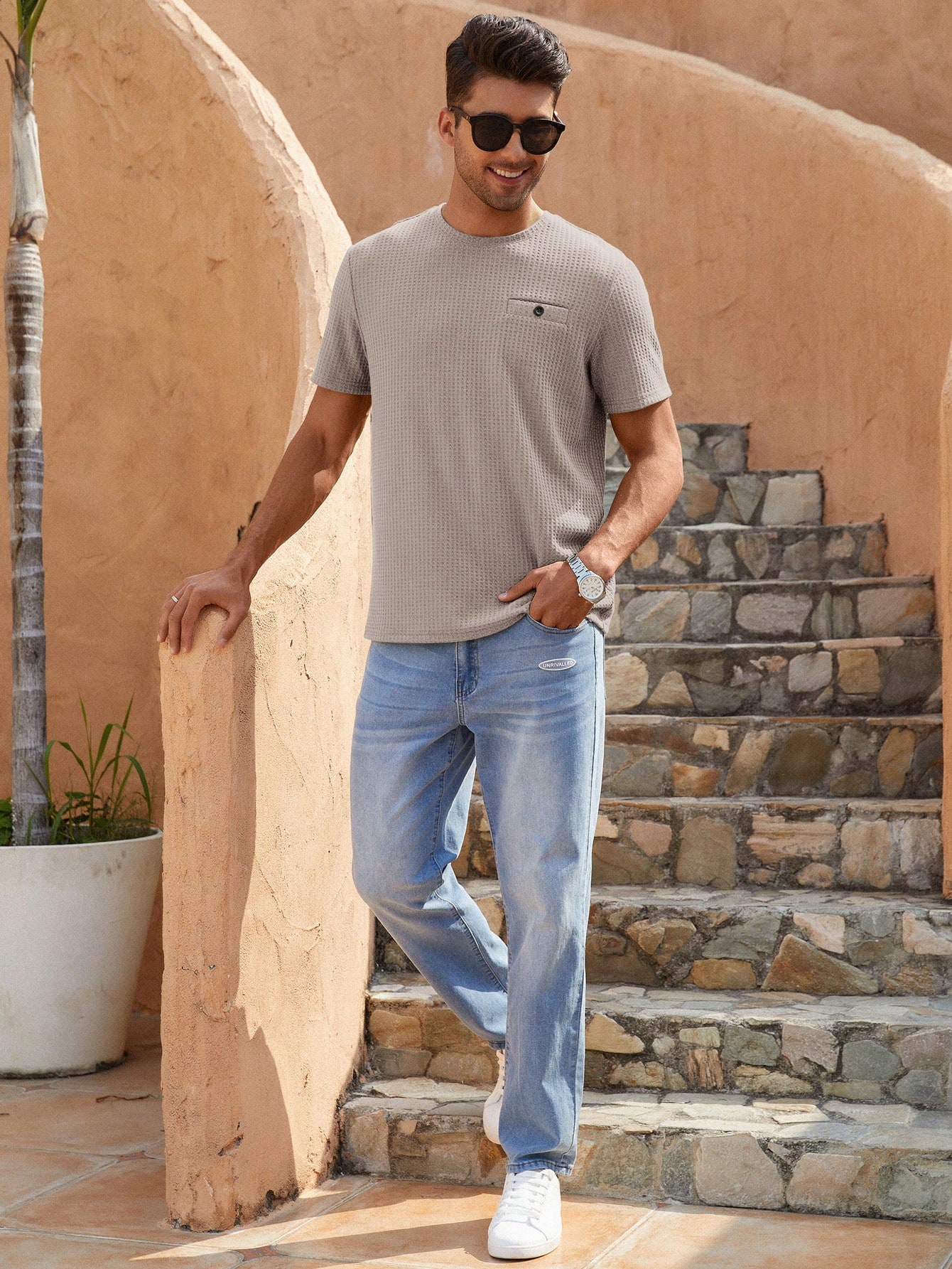Men Solid Waffle Knit Tee
