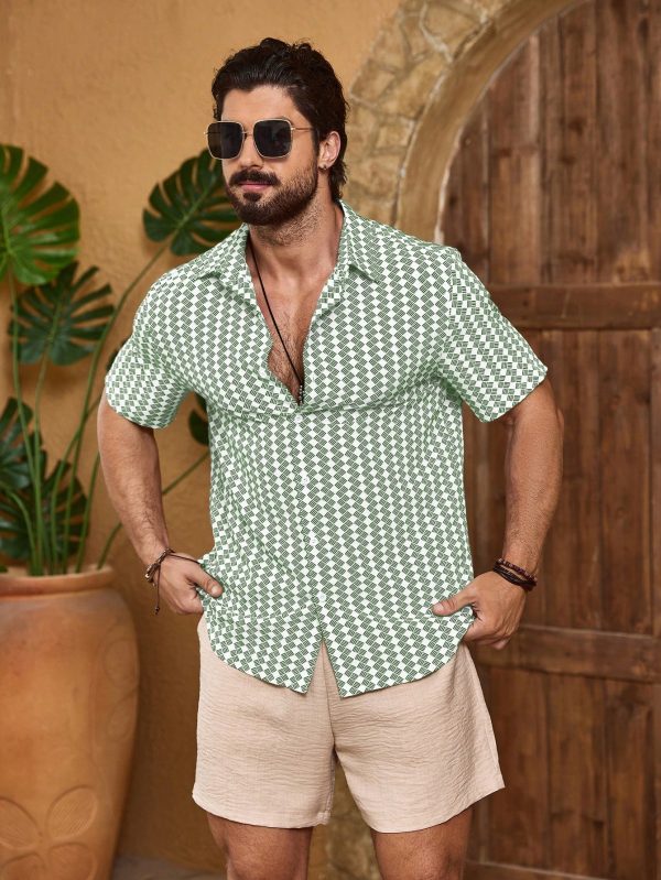 Men's Summer Geometric Printed Short Sleeve Casual Shirt