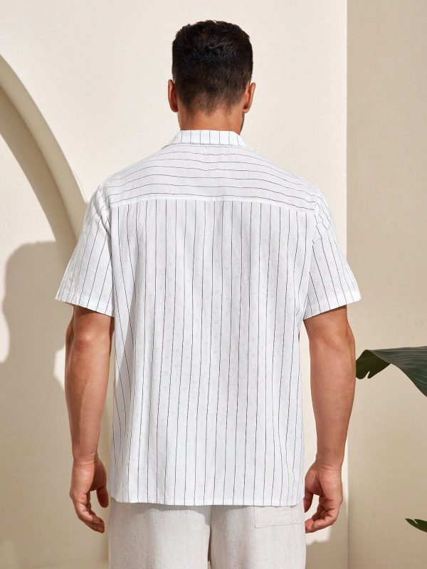 Men's Camp Collar Striped Short Sleeve Shirt