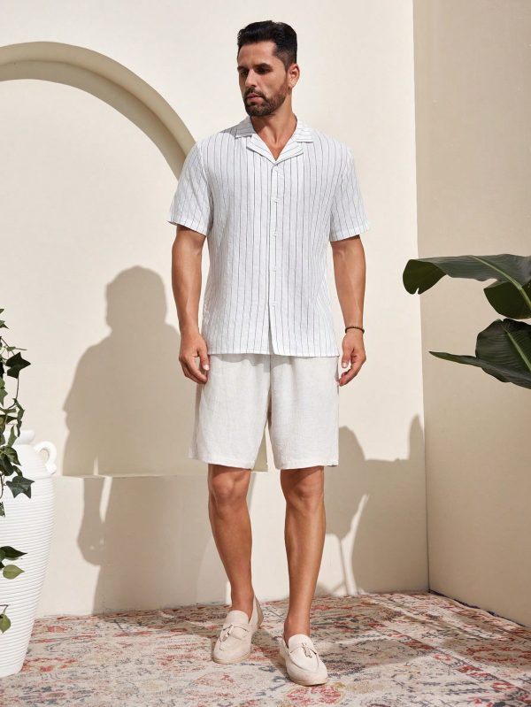 Men's Camp Collar Striped Short Sleeve Shirt