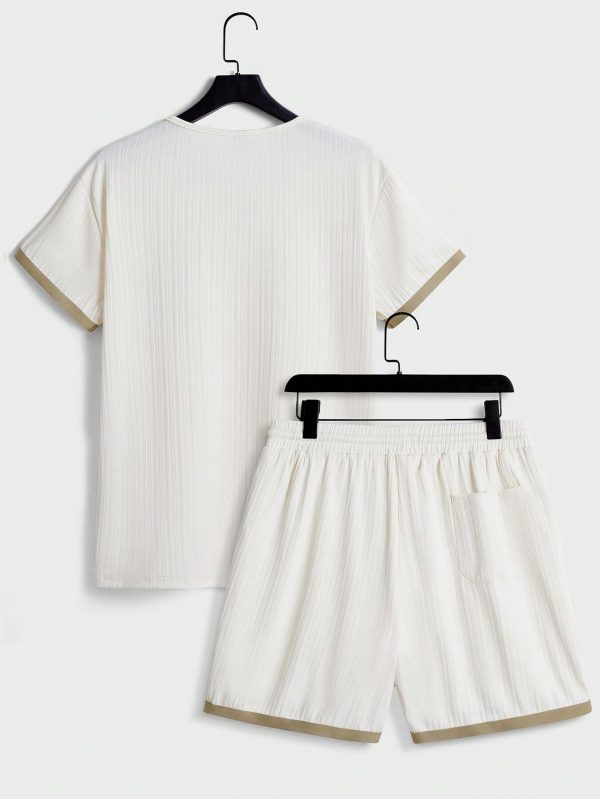 Men Contrast Trim Lace Up Front Tee & Shorts