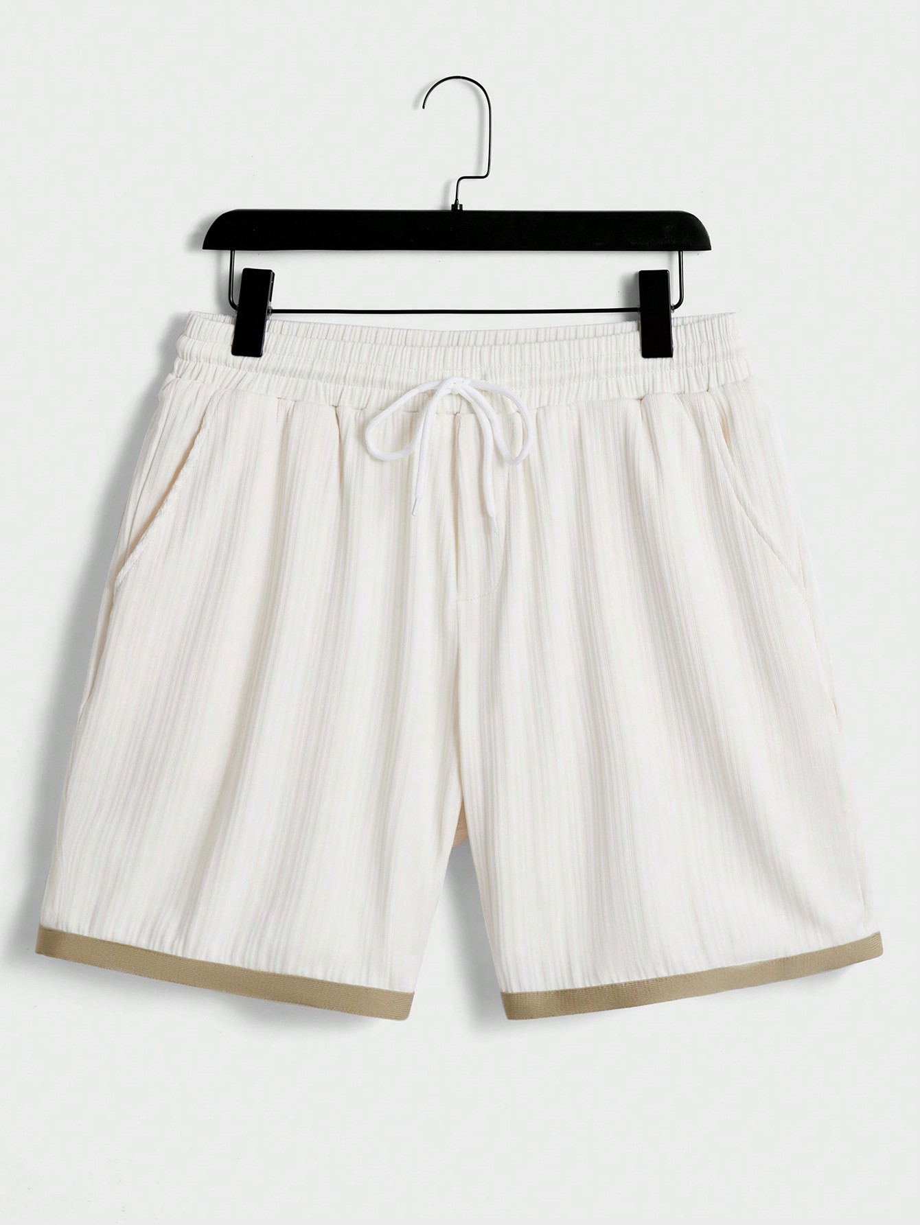 Men Contrast Trim Lace Up Front Tee & Shorts