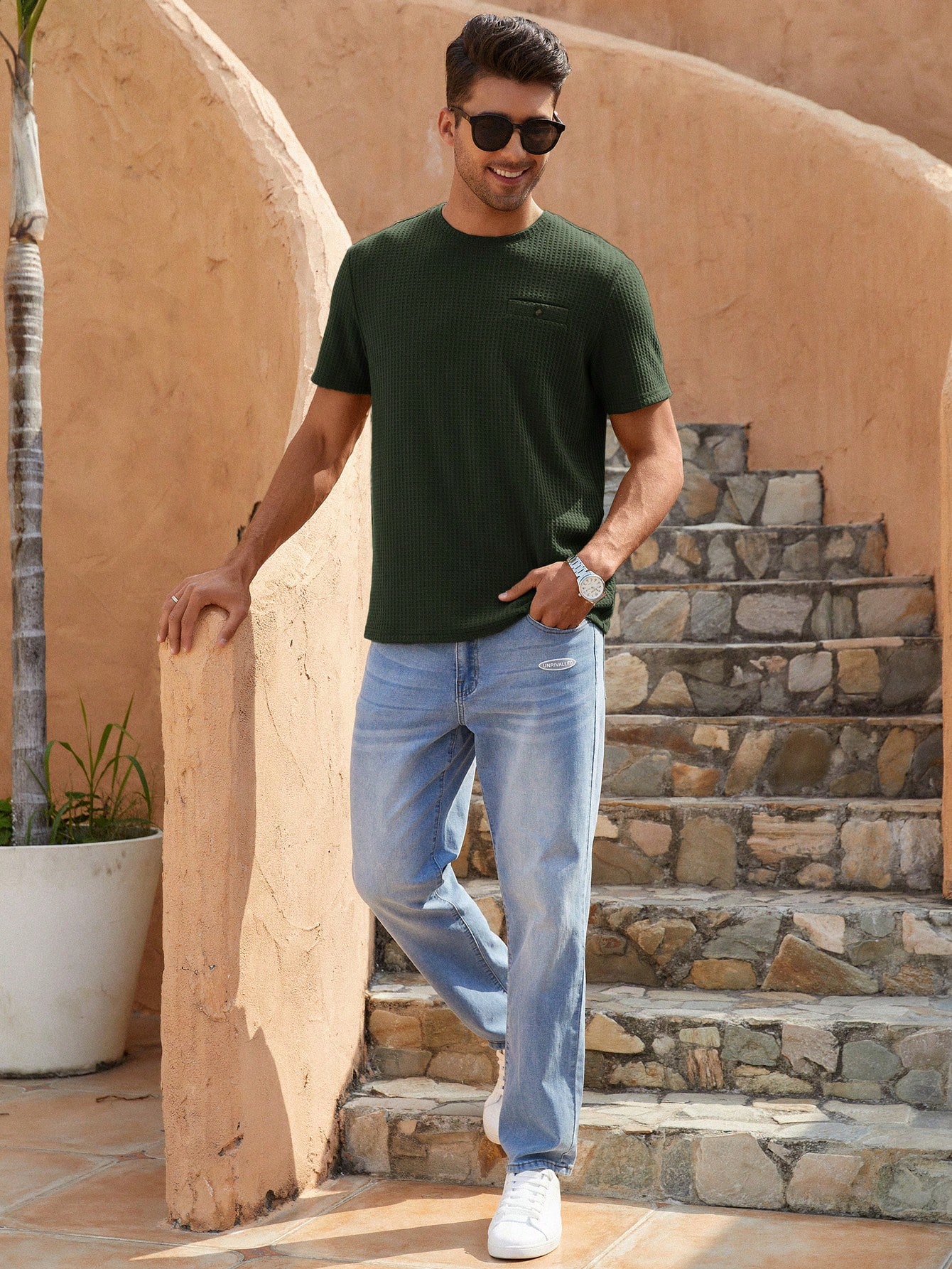 Men Solid Waffle Knit Tee